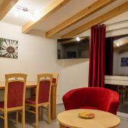 Ferienwohnung Radebeul Wohn-/Esszimmer 3 
